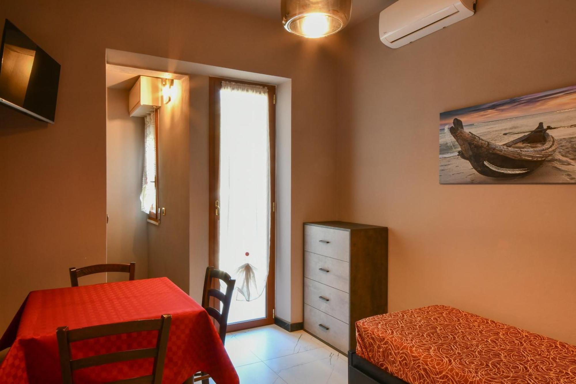 مونيلّي Hotel Residence Paradiso الغرفة الصورة
