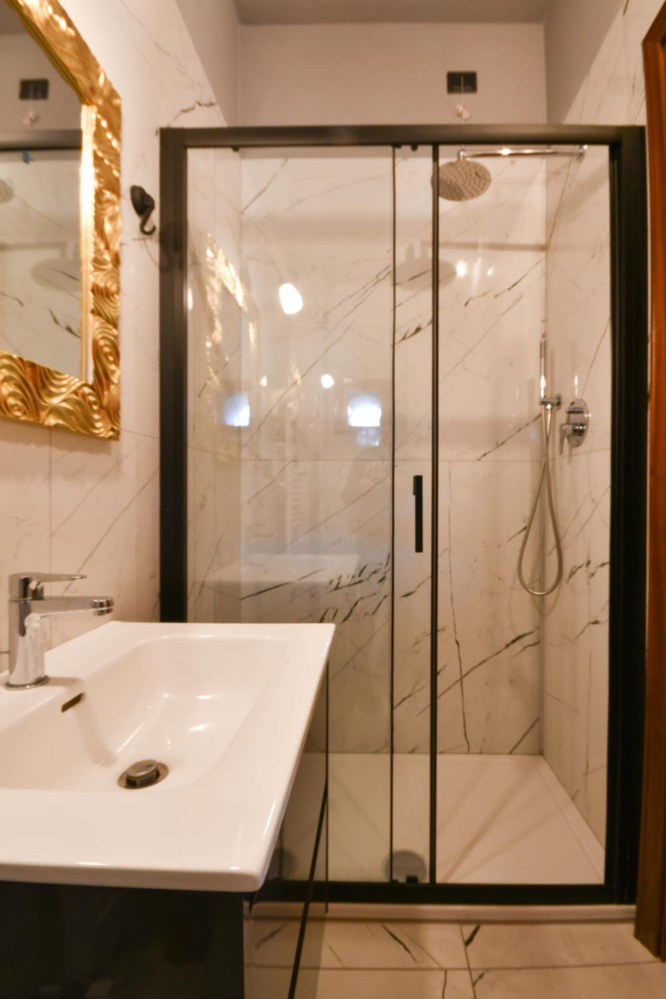 مونيلّي Hotel Residence Paradiso الغرفة الصورة