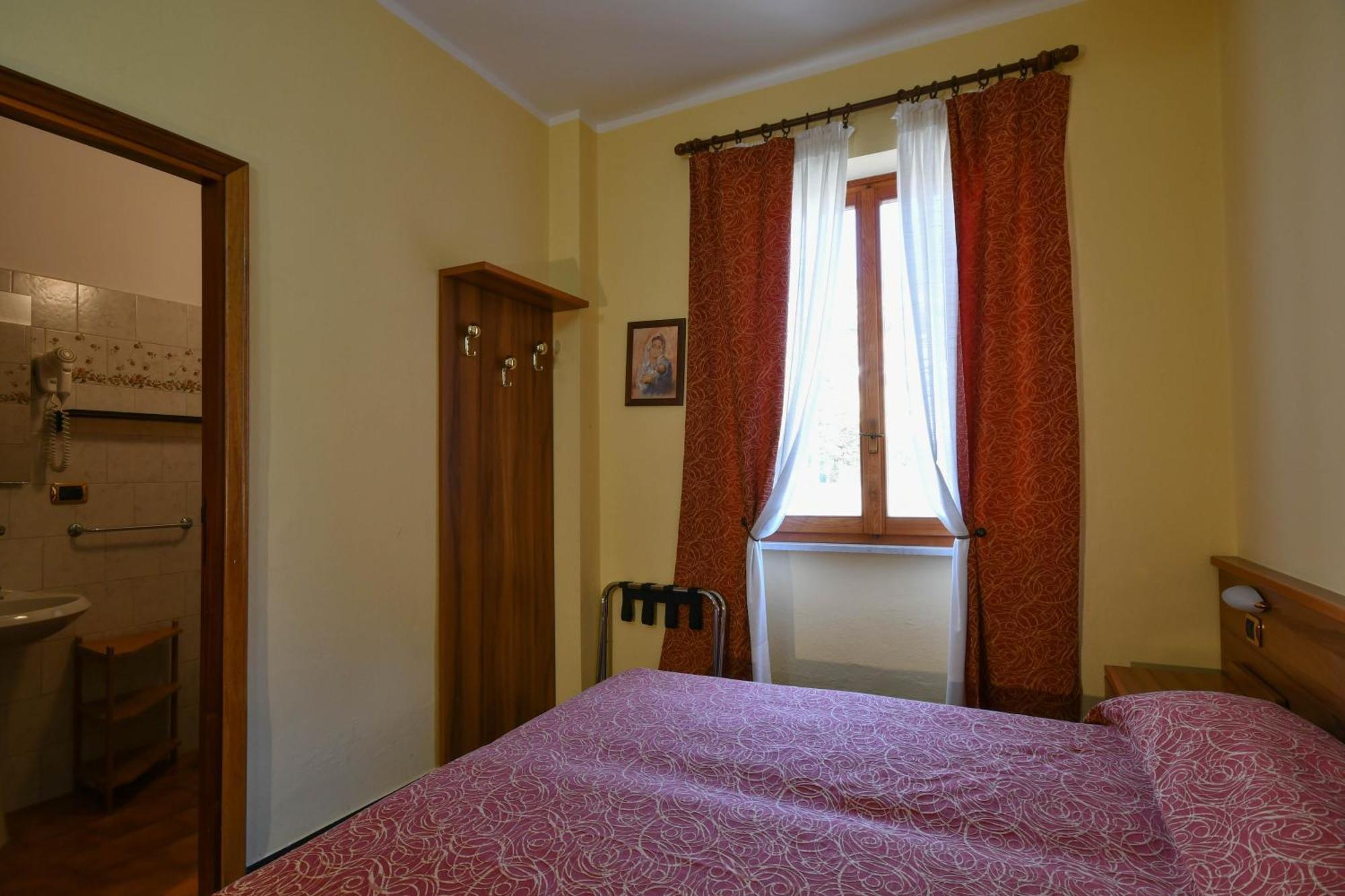 مونيلّي Hotel Residence Paradiso الغرفة الصورة
